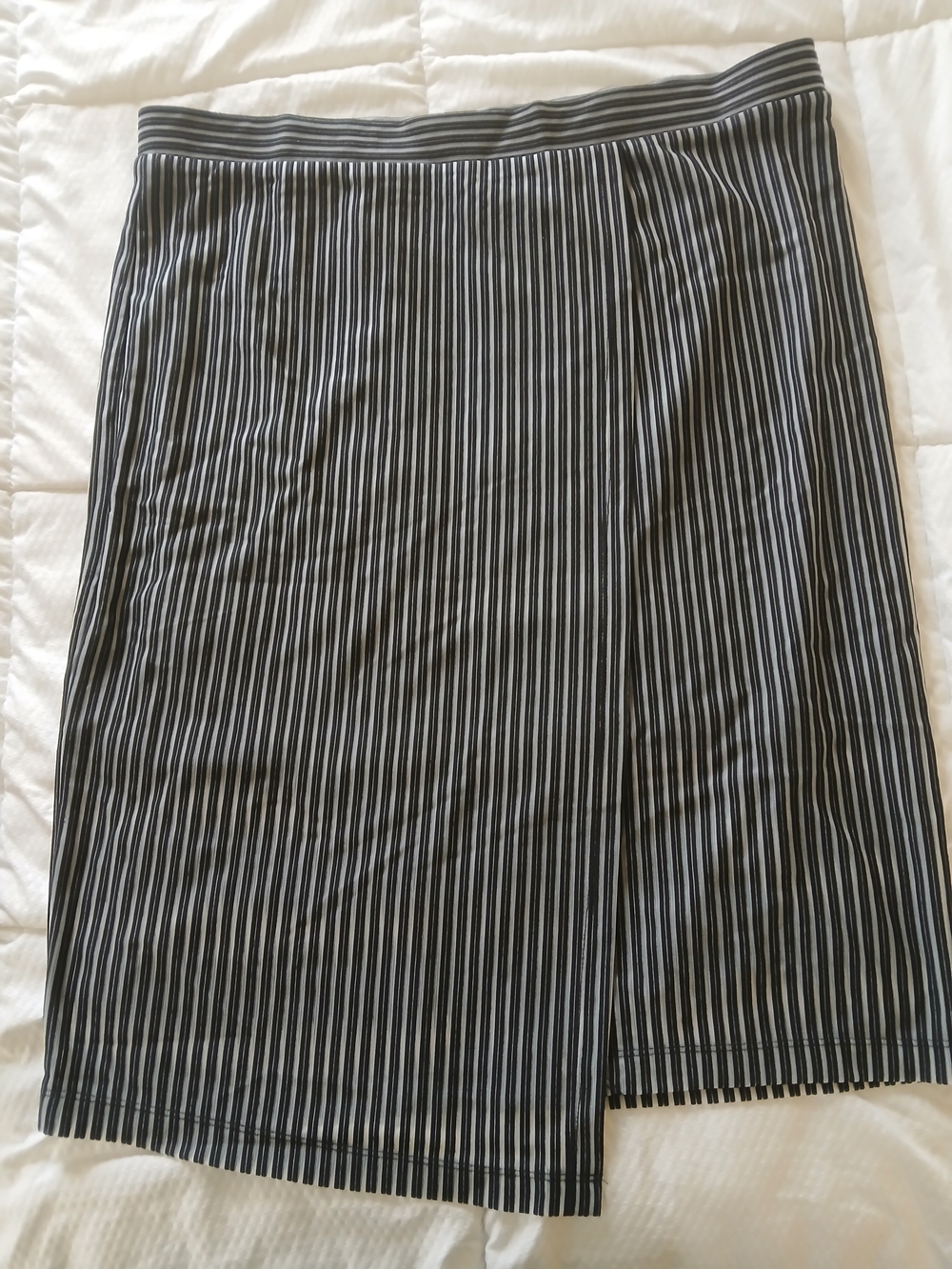 attention Black and White Pinstripe Pencil Skirt